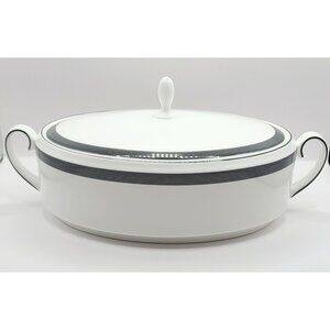 Wedgwood Vera Wang Cosmos Covered Vegetable Serving Dish Bone China New with Tag